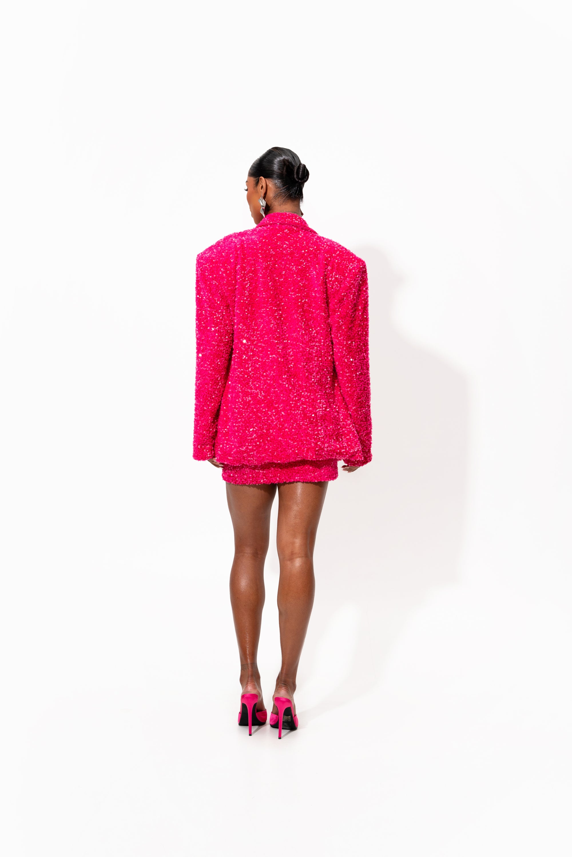 LIZA Sequin Blazer in FUCHSIA