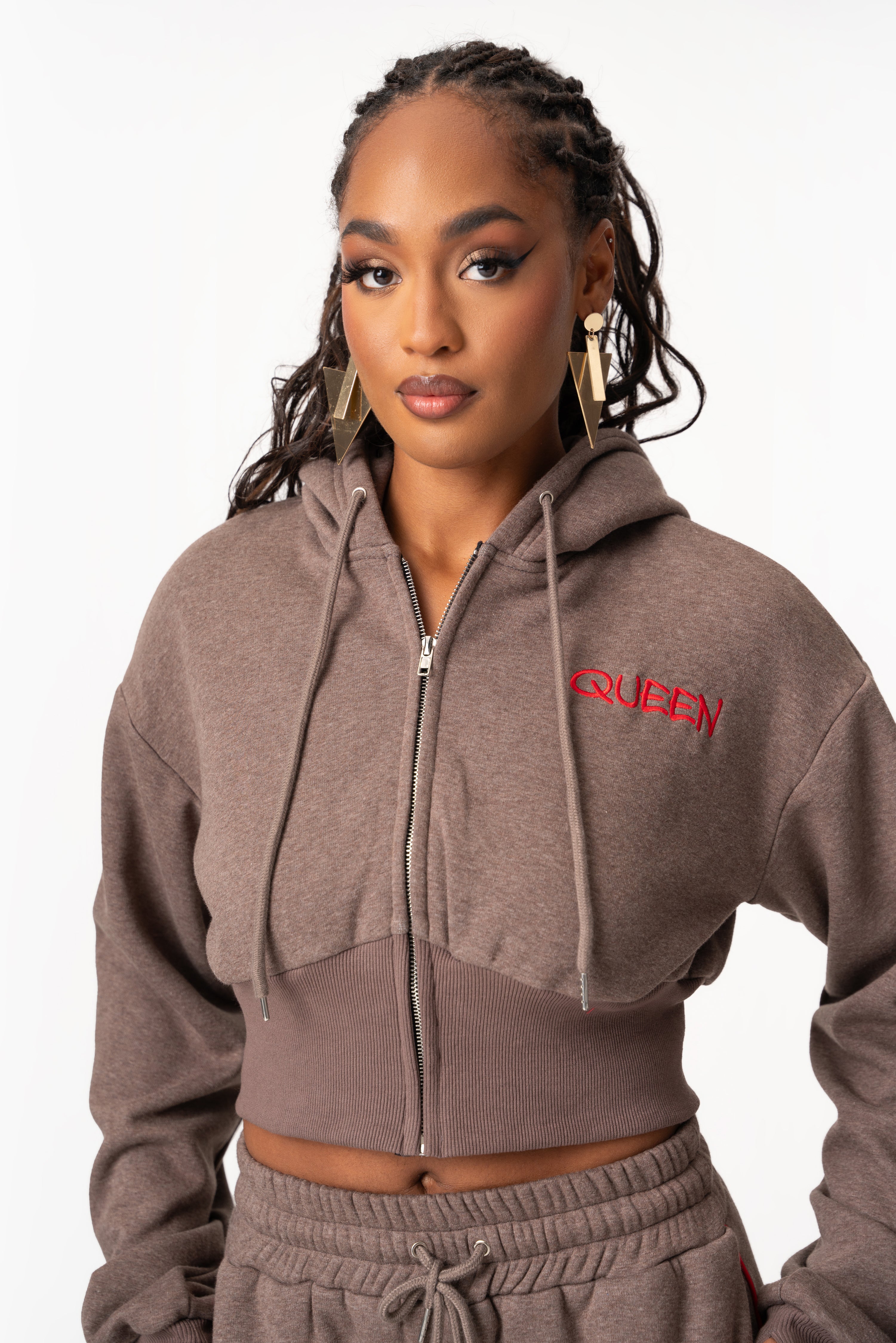 ASH BROWN QUEEN Plush fleece Crop Hoodie OFUURE