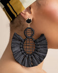 NARI EARRINGS in black